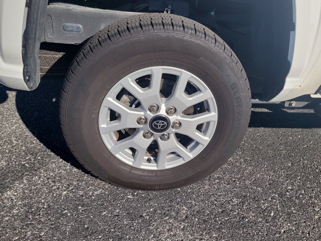 2024 Toyota Tacoma 2WD SR5