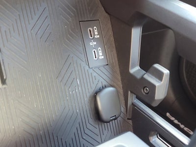 2024 Toyota TACOMA SR5 SR5