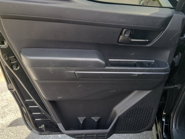 2024 Toyota TACOMA SR5 SR5