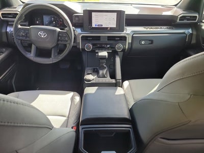 2025 Toyota TACOMA SR5 SR5