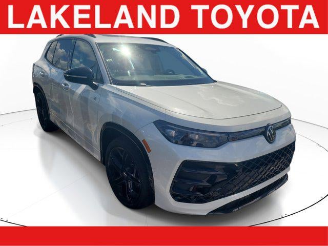 2025 Volkswagen Tiguan SE R-Line Black