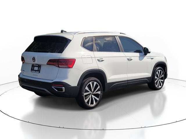 2024 Volkswagen Taos SE