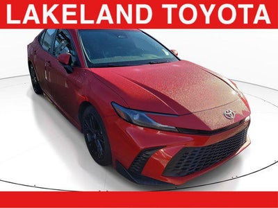 2025 Toyota Camry SE
