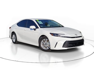 2025 Toyota Camry LE