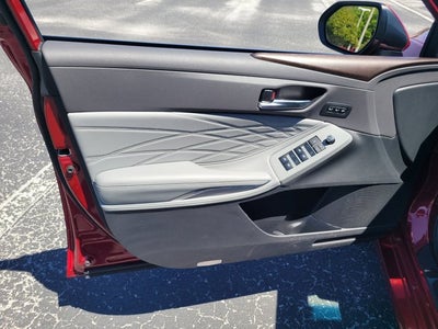 2020 Toyota AVALON Limited