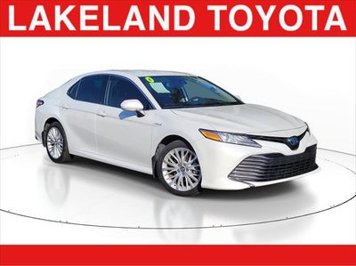 2020 Toyota Camry Hybrid Hybrid XLE