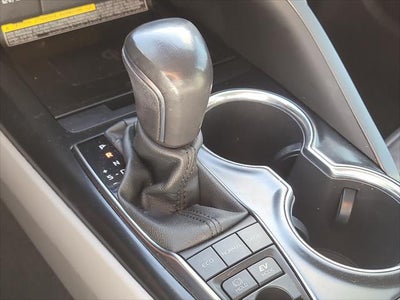 2020 Toyota Camry Hybrid Hybrid XLE