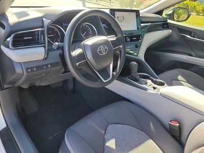 2024 Toyota Camry Hybrid LE