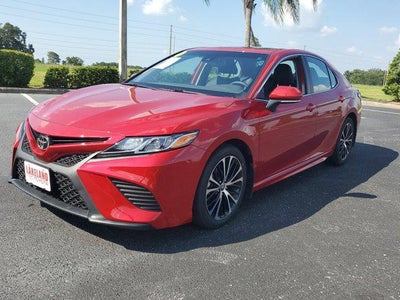 2020 Toyota Camry SE