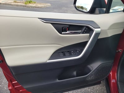 2021 Toyota RAV4 HYBRID Hybrid XLE Premium