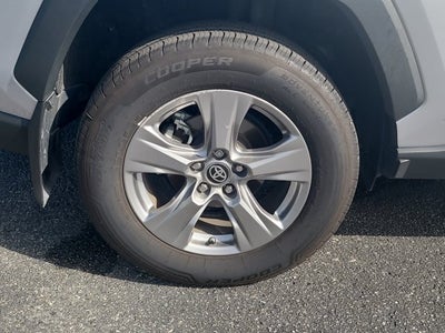 2024 Toyota RAV4 HYBRID Hybrid LE