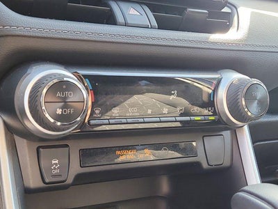 2022 Toyota RAV4 HYBRID Hybrid XLE