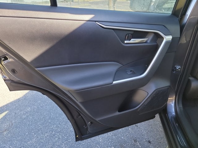 2025 Toyota RAV4 HYBRID Hybrid XLE