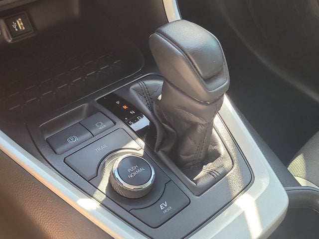 2025 Toyota RAV4 Hybrid Hybrid XLE