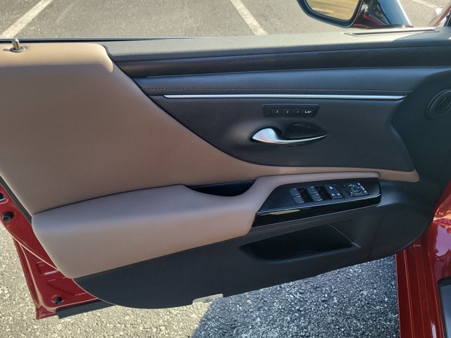 2025 Lexus ES ES 300h