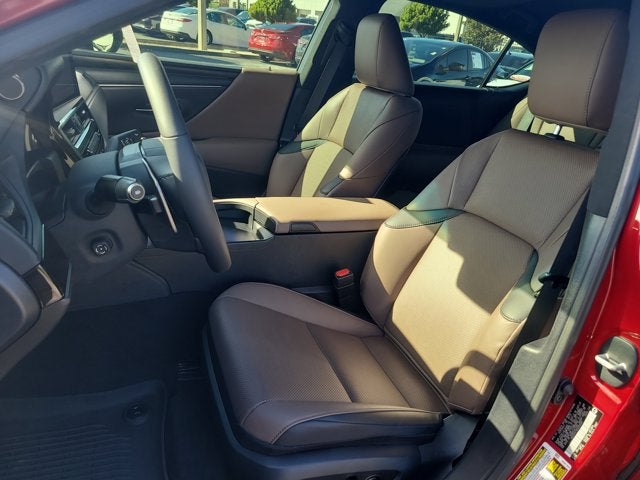 2025 Lexus ES ES 300h