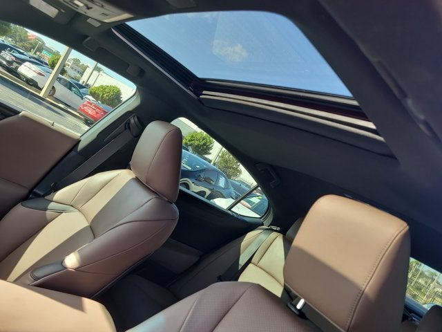 2025 Lexus ES ES 300h