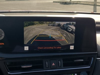 2025 Lexus ES ES 300h