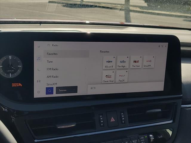 2025 Lexus ES 300h ES 300h