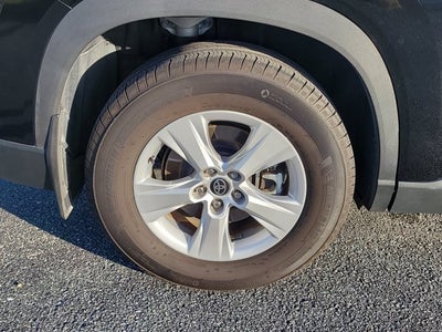 2025 Toyota Grand Highlander LE