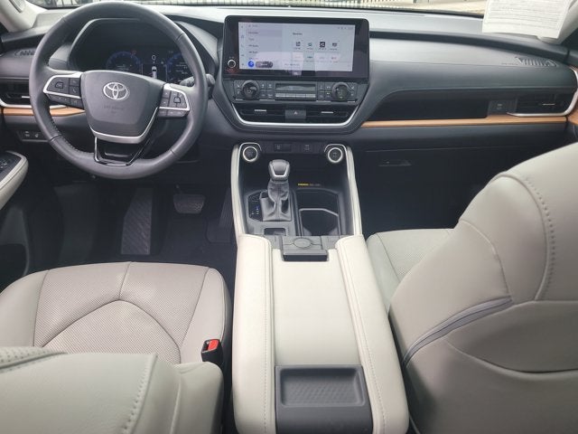 2025 Toyota GRAND HIGHLANDER Limited