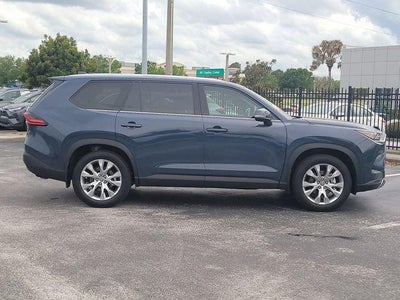 2025 Toyota GRAND HIGHLANDER Limited
