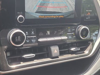 2025 Toyota Highlander LE