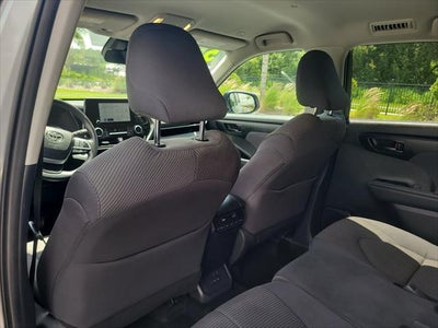 2025 Toyota Highlander LE
