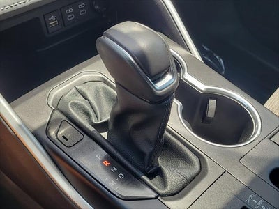 2025 Toyota Highlander LE