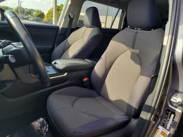 2023 Toyota HIGHLANDER L