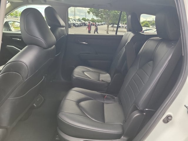 2024 Toyota Highlander XLE