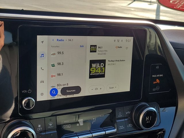 2025 Toyota HIGHLANDER XLE