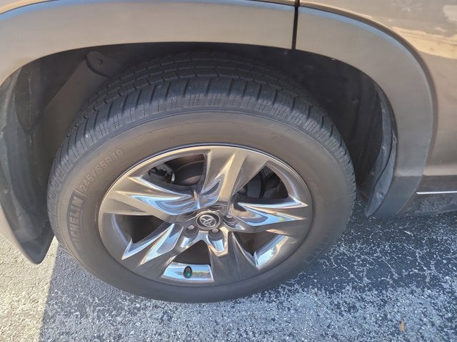 2018 Toyota HIGHLANDER Limited Platinum