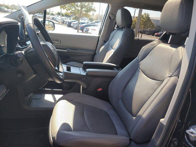 2023 Toyota SIENNA LTD AWD Limited