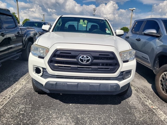 2017 Toyota Tacoma SR