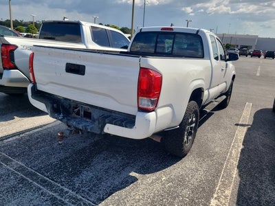 2017 Toyota Tacoma SR