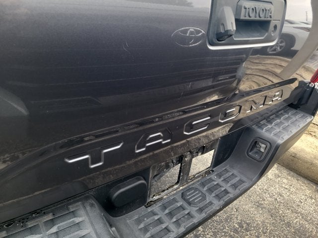 2018 Toyota Tacoma SR