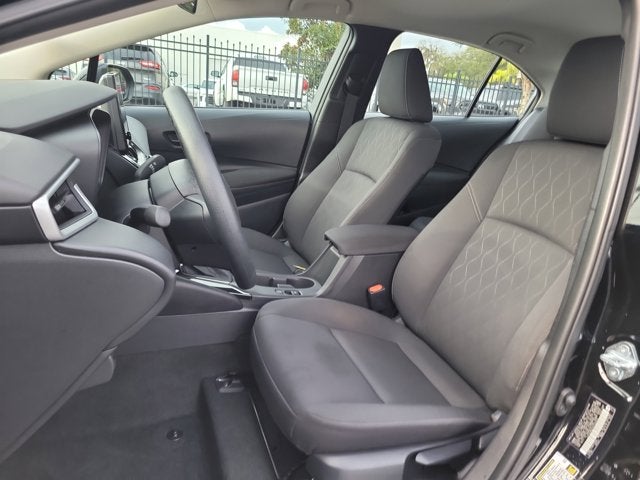 2025 Toyota COROLLA LE