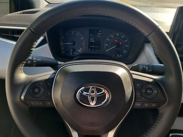 2025 Toyota COROLLA SE