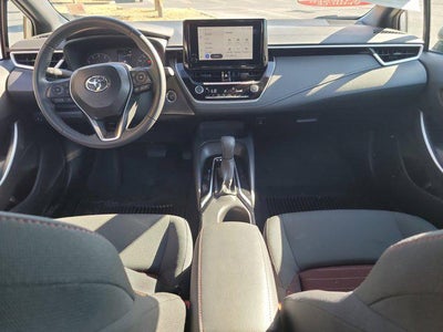 2025 Toyota COROLLA SE
