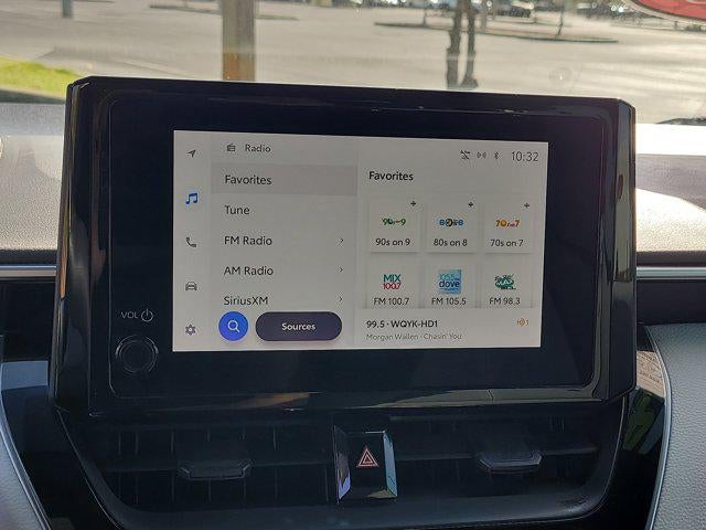 2024 Toyota COROLLA SE