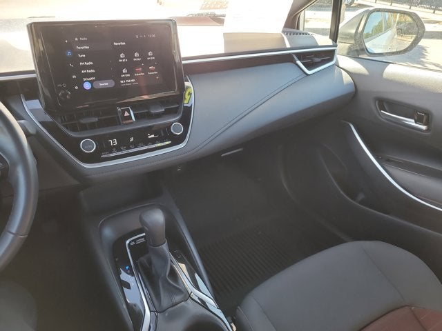 2025 Toyota COROLLA SE