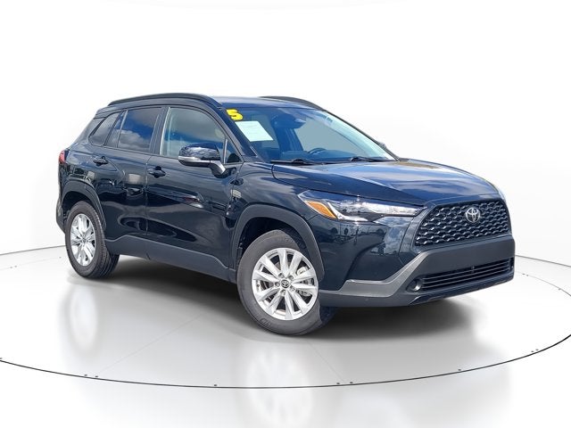 2025 Toyota Corolla Cross LE