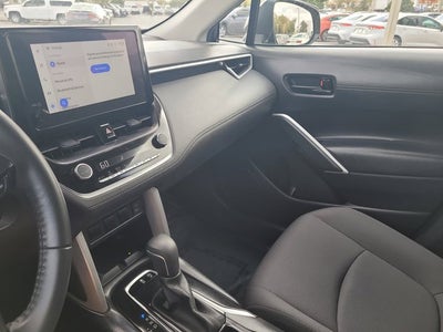 2025 Toyota Corolla Cross LE