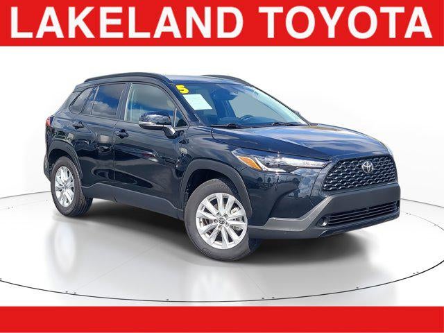 2025 Toyota Corolla Cross LE