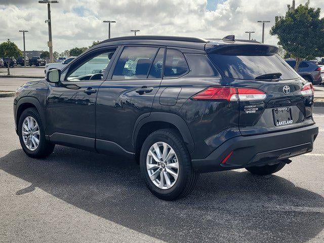 2025 Toyota Corolla Cross LE