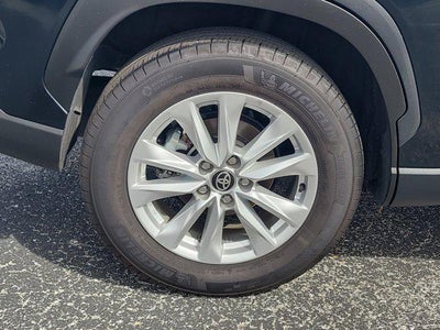 2025 Toyota Corolla Cross LE