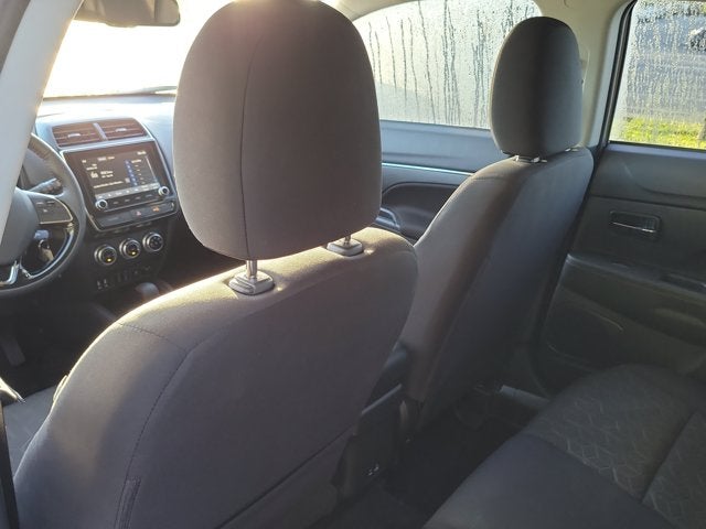 2025 Mitsubishi Outlander Sport LE