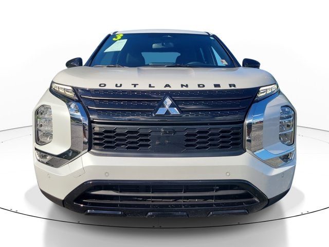 2023 Mitsubishi Outlander SE Black Edition