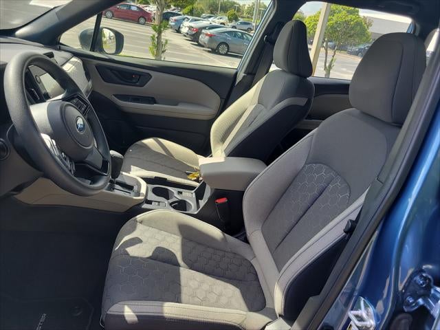 2025 Subaru Forester Base